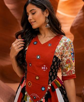 Multicolor Pure Cotton Handwork Navratri Kediyu Lehenga Set 4
