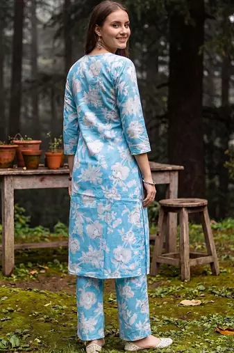 Women Floral Printed Cotton Kurta with Palazzos