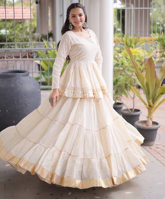 White Cotton Readymade Navratri Lehenga Choli with Gota-Patti & Lace Work 4