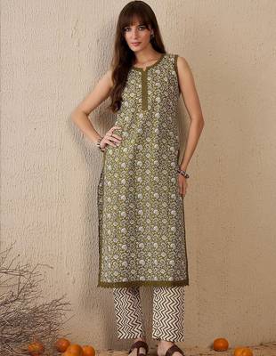Women Ethnic Motifs Printed Cotton Kurta with Trousers & With Dupatta 1