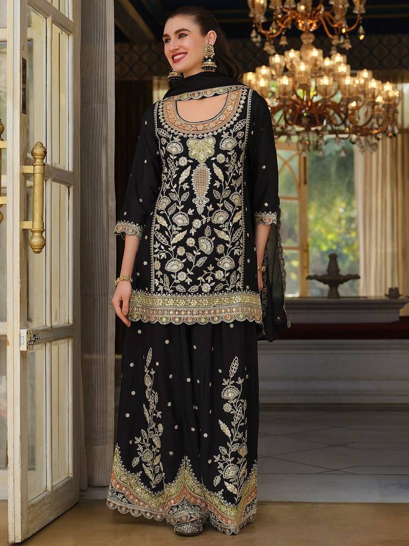 Women Ethnic Motifs Embroidered Thread Work Kurta with Sharara & With Dupatta