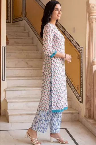 Women Ethnic Motifs Printed Cotton Kurta with Palazzos