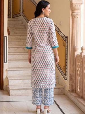 Women Ethnic Motifs Printed Cotton Kurta with Palazzos 4