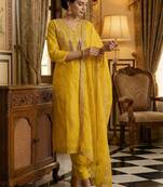 Women Ethnic Motifs Embroidered Thread Work Kurta with Trousers & With Dupatta