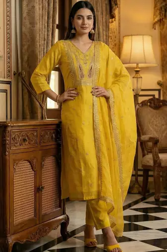 Women Ethnic Motifs Embroidered Thread Work Kurta with Trousers & With Dupatta