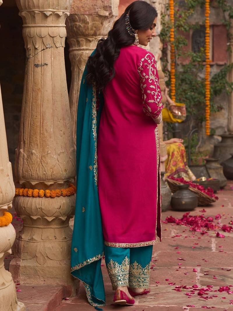 Women Ethnic Motifs Embroidered Thread Work Kurta with Trousers & With Dupatta