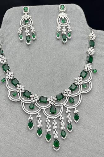 emerald green chandelier necklace earring set, silver-toned bridal jewellery