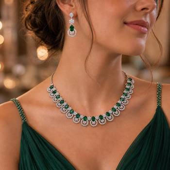 emerald green bridal necklace set  cz diamond indian wedding jewellery, maang tikka 1