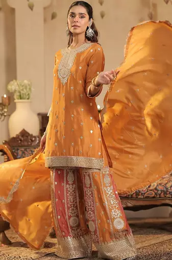 Ethnic Motifs Embroidered Round Neck Zari Straight Kurta & Palazzos With Dupatta