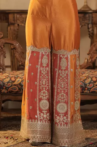 Ethnic Motifs Embroidered Round Neck Zari Straight Kurta & Palazzos With Dupatta