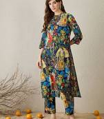 Women Printed Cotton Kurta With Trousers