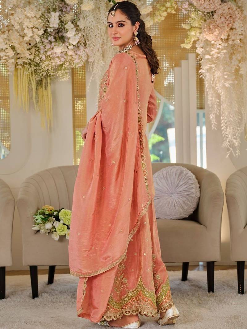Women Ethnic Motifs Embroidered Thread Work Kurta with Sharara & With Dupatta