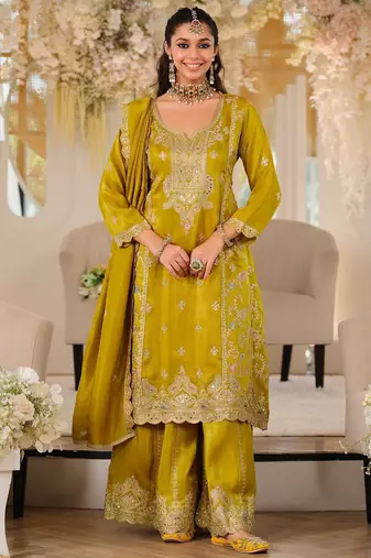 Women Ethnic Motifs Embroidered Thread Work Kurta with Sharara & With Dupatta