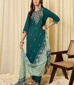 Women Ethnic Motifs Embroidered Thread Work Kurta with Trousers & With Dupatta