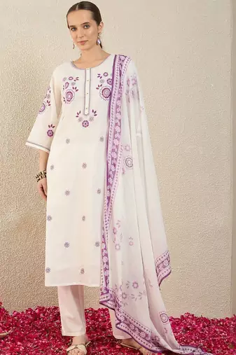 Women Floral Embroidered Thread Work Cotton Kurta with Trousers & With Dupatta