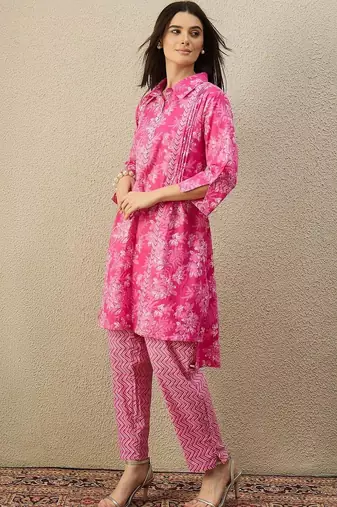Women Floral Printed Thread Work Cotton Kurta with Trousers