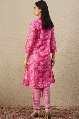 Women Floral Printed Thread Work Cotton Kurta with Trousers