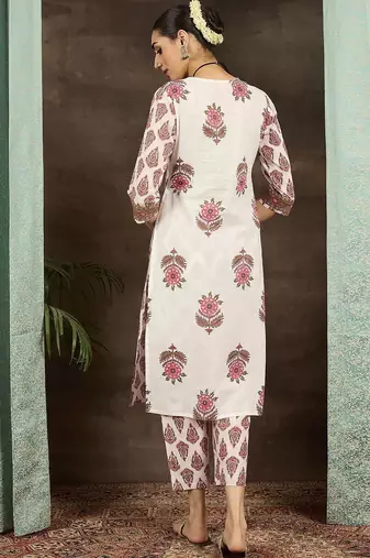 Ethnic Motifs Printed Cotton V-Neck Straight Kurta with Trousers