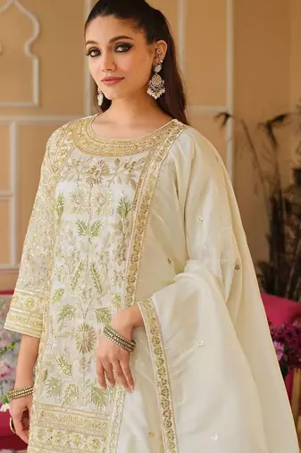 Women Floral Embroidered Panelled Sequinned Kurta with Trousers & With Dupatta