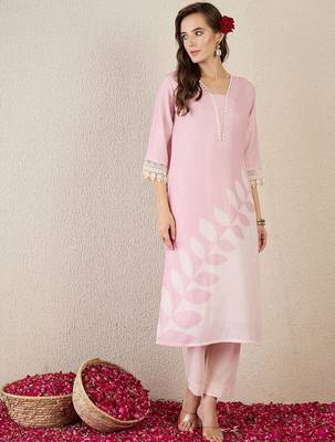 Floral Printed V Neck Straight Kurta With Trouser & Dupatta 6
