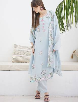 Floral Embroidered Straight Thread Work Cotton Kurta With Trousers & Dupatta 1