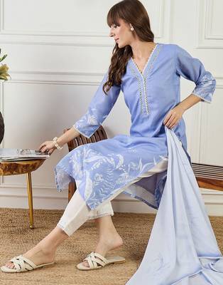 Women Floral Printed Linen Kurta with Trousers & Dupatta 1
