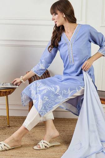 Women Floral Printed Linen Kurta with Trousers & Dupatta
