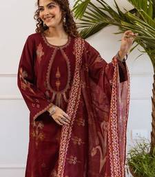 Women Ethnic Motifs Printed Thread Work Kurta with Trousers & With Dupatta