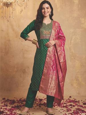 Women Ethnic Motifs Embroidered Sequinned Kurta with Trousers & With Dupatta 1