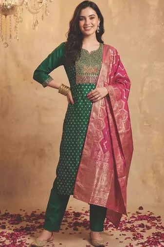 Women Ethnic Motifs Embroidered Sequinned Kurta with Trousers & With Dupatta