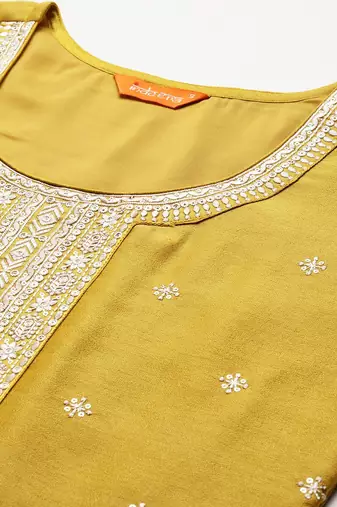 Ethnic Motifs Embroidered Kurta with Trousers & Dupatta