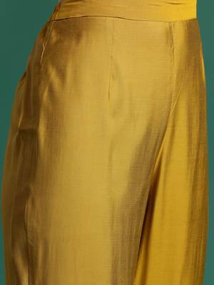 Ethnic Motifs Embroidered Sequinned Kurta With Trousers & Dupatta 3