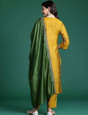 Ethnic Motifs Embroidered Sequinned Kurta With Trousers & Dupatta 7