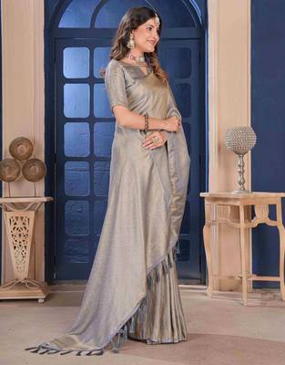 Grey Zari Woven Kanjivaram Soft Silk Blend Saree With ReadyBlouse 2