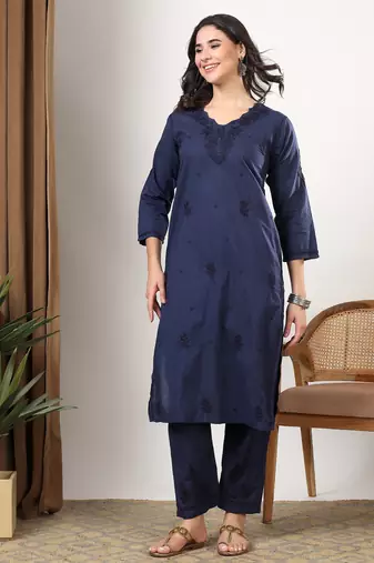Women blue floral motifs embroidered chikankari cotton ethnic kurta palazzo set