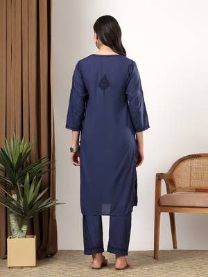 Women blue floral motifs embroidered chikankari cotton ethnic kurta palazzo set 2