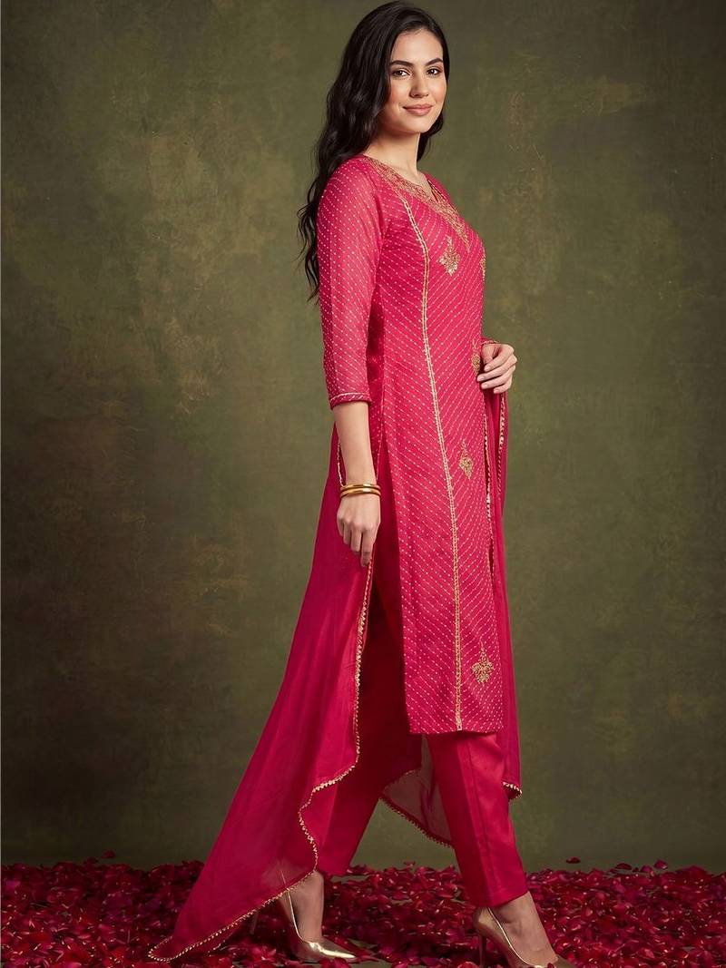 Women Ethnic Motifs Printed Thread Work Kurta with Trousers & With Dupatta