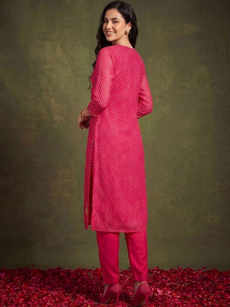 Women Ethnic Motifs Printed Thread Work Kurta with Trousers & With Dupatta