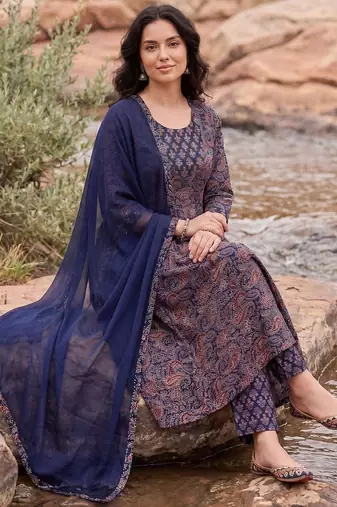 Women Ethnic Motifs Printed Empire Cotton Kurta with Trousers & With Dupatta