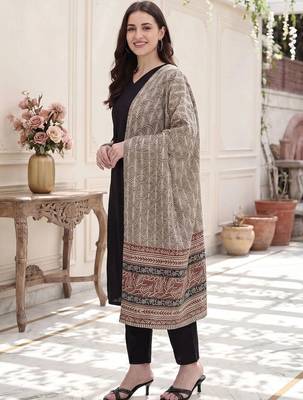 Women Ethnic Motifs Kurta with Trousers & With Dupatta 3
