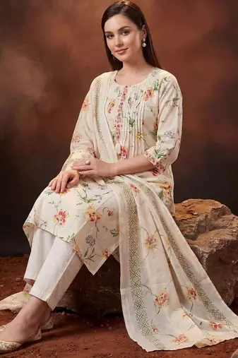 Women Floral Printed Thread Work Cotton Kurta with Trousers & With Dupatta