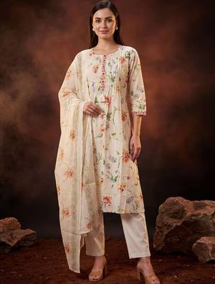 Women Floral Printed Thread Work Cotton Kurta with Trousers & With Dupatta 6
