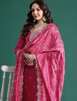 Ethnic Motifs Embroidered Kurta with Trousers & Dupatta 2