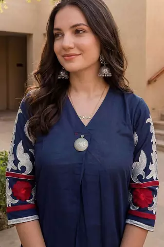 Women Embroidered Pleated Thread Work Cotton Kurta with Trousers