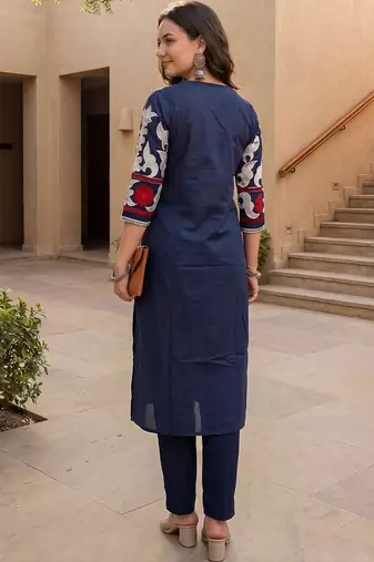 Women Embroidered Pleated Thread Work Cotton Kurta with Trousers