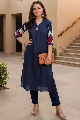 Women Embroidered Pleated Thread Work Cotton Kurta with Trousers