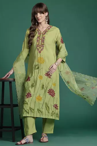 Floral Embroidered Thread Work Kurta with Trousers & With Dupatta