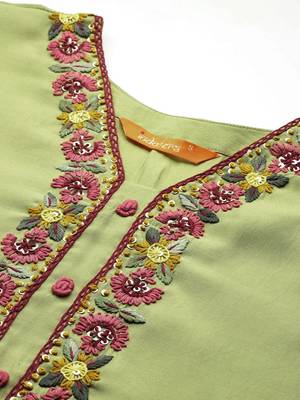 Floral Embroidered Thread Work Kurta with Trousers & With Dupatta 2