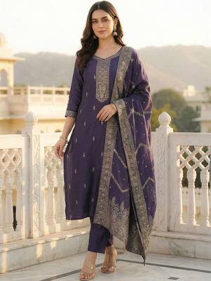 Women Ethnic Motifs Embroidered Thread Work Kurta with Trousers & With Dupatta 3