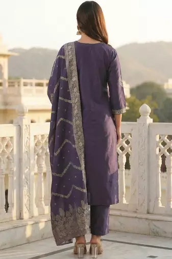 Women Ethnic Motifs Embroidered Thread Work Kurta with Trousers & With Dupatta